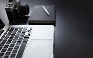 平川国泰建材城++吗